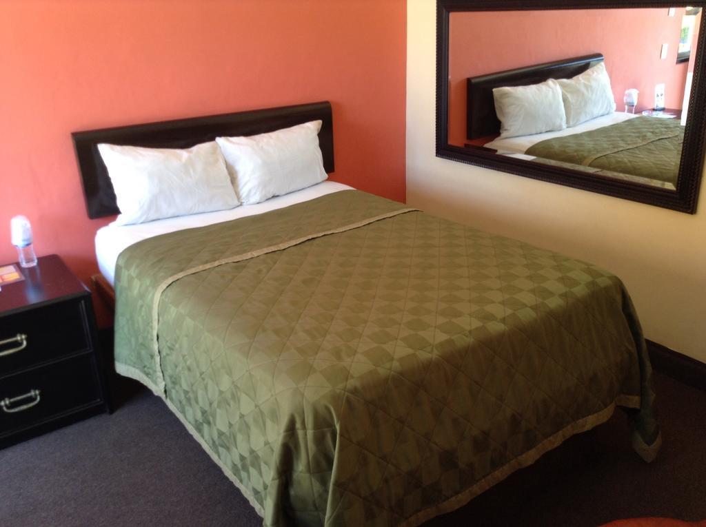 Motel Agora Ensenada Room photo
